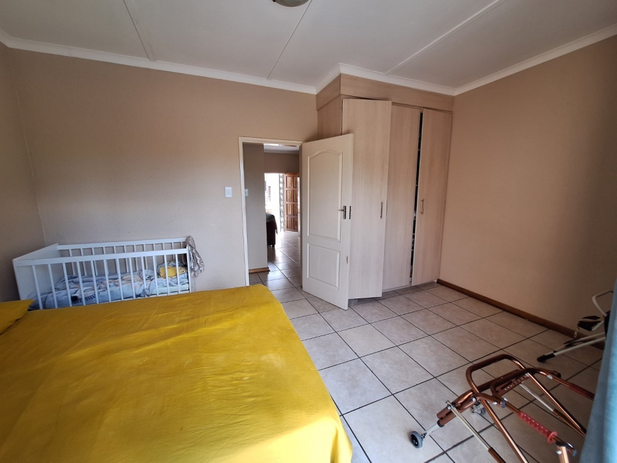 1 Bedroom Property for Sale in Potchefstroom North West